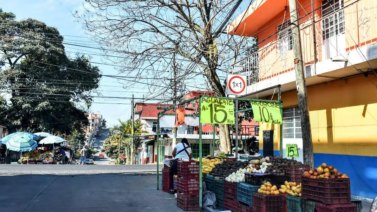 RENE-JOSE HDEZ-CALLES